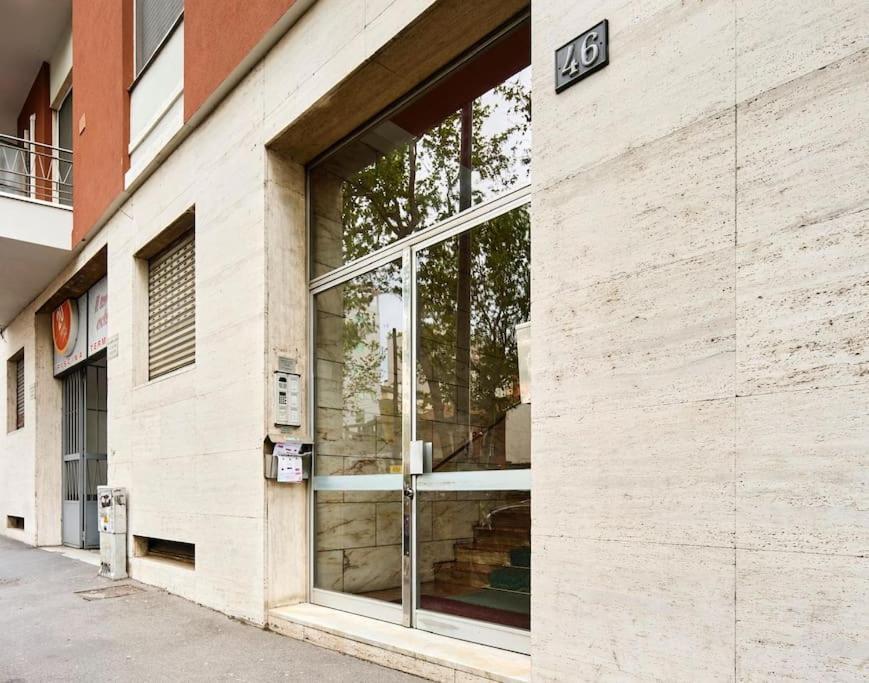 Nuovissimo Bilocale Naba Navigli Apartment Milan Bagian luar foto