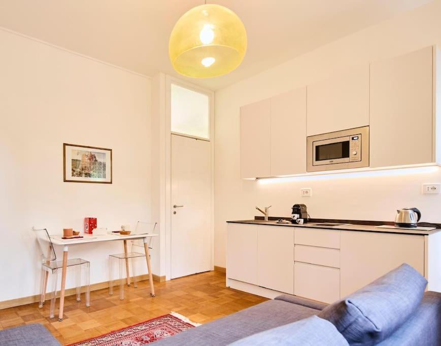 Nuovissimo Bilocale Naba Navigli Apartment Milan Bagian luar foto